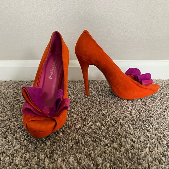 Jeffrey Campbell Heels - Picture 3 of 9